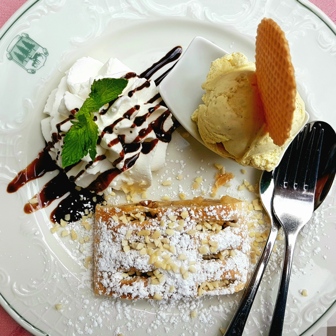 Chilled Sweets, Desserts & Cakes