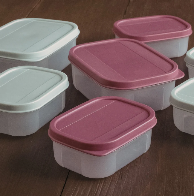 Food Containers & Deli Pots