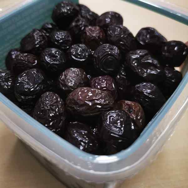 MARMARABIRLIK  SECME BLACK OLIVES 800g